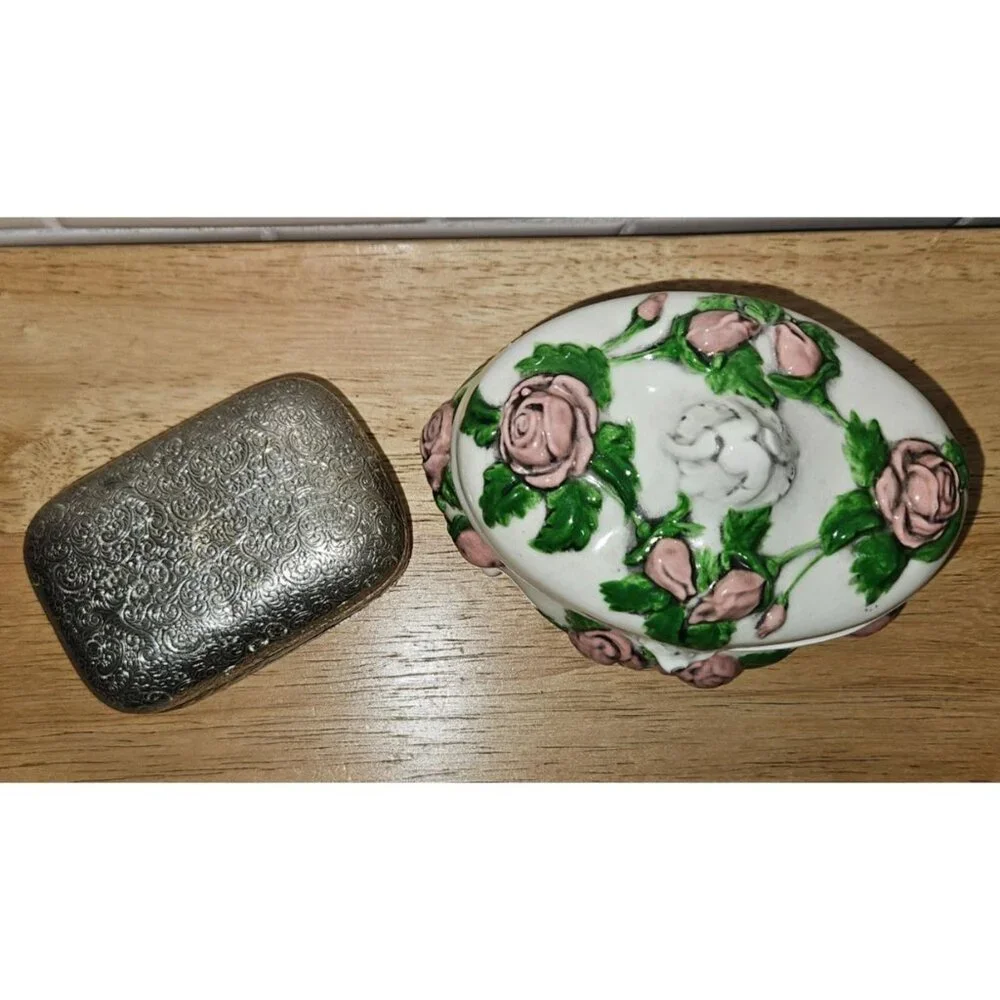 Vintage Ceramic Footed Trinket Dish & Silver Tone Box‎ Set